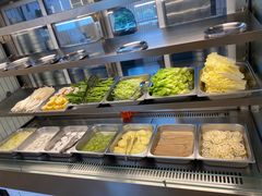 自助取餐区-晓沸牛肉海鲜小火锅(白湖亭万达广场店)