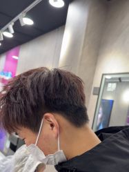 -京滔美发烫发染发