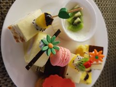 -华强广场酒店-椰香高空自助餐厅
