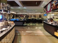 自助取餐区-海外海皇冠大酒店-海悦·全日制餐厅