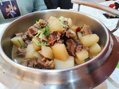 萝卜炖牛腩-熙春园餐厅