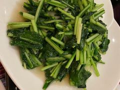 清炒板蓝根-香巴拉云南餐厅(华莱坞店)