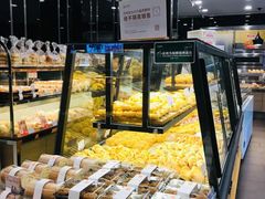 面包甜点陈列柜-御蝶坊生日蛋糕KNAC(新村店)