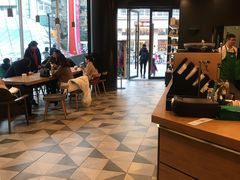 大堂-星巴克(南京鼓楼吾悦广场店)