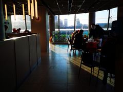 -麦当劳(展览路店)