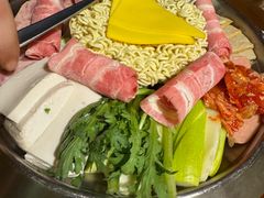 -恩你小木屋·韩式料理(假日广场店)