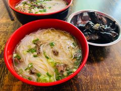 -正宗李家土鸡米线店