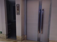 -荣誉海鲜酒楼(海湾店)