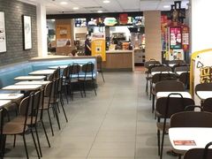 大堂-麦当劳(中唱大厦店)