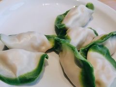 -关东小磨东北菜(上海长风大悦城店)