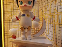 -泡泡玛特POPMART(上海环球港店)