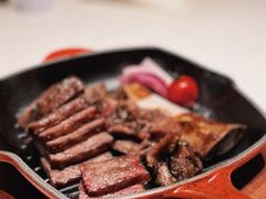 黑椒汁生烧安格斯牛肋骨-炳胜私厨(万象前海店)