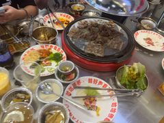 -哈哈碳都·牛肋条无限自助烤肉(宝龙店)