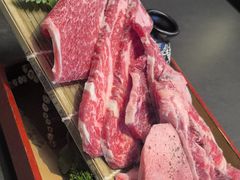 -铭牛烧肉·和牛海鲜自助(高新月牙湖店)