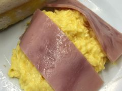 火腿炒蛋多士-华星冰室(湾仔店)