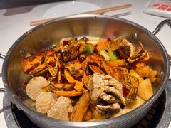 -七欣天香辣蟹火锅(闵行浦江欢乐颂店)