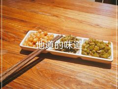 -湘人龙记老长沙米粉(鸟巢店)