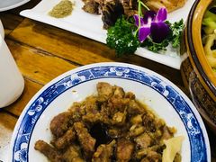 -三羊居食府(文艺路店)