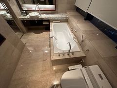 -上海龙之梦万丽酒店