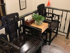 -莱仪堂艾灸经络养生馆(宜川路店)