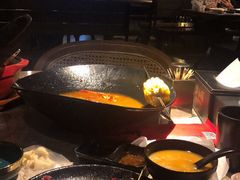 -沪小胖小龙虾(淮海中路旗舰店)