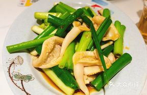 Scallion-Flavored Bird's Eye Clam Salad