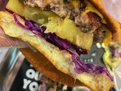 -TRIPS BURGER(大钟寺店)