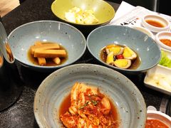-草家酱蟹炭火烤肉店(珲春南路一店)