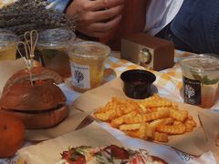 -LESCEDARS Brasserie Bistro香柏树