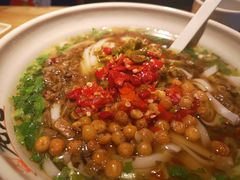 -湘人龙记老长沙米粉(华普国际大厦店)