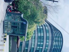 -上海跨国采购会展中心