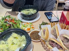 -闫家驴肉老店(华电一校店)