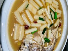 东海鲳鱼烧年糕-台记小海鲜(七宝店)