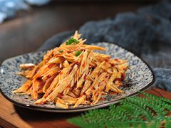 凉拌豆笋-虾小龙老长沙龙虾馆(坡子街店)