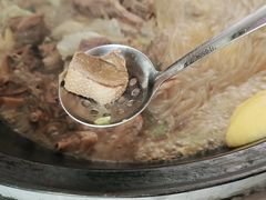 -粘豆包柴火铁锅炖