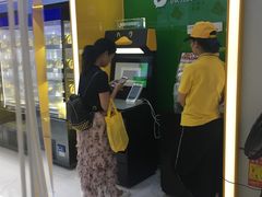 门面-周黑鸭(深圳大新地铁站店)
