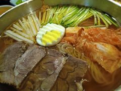 -明洞阿姨·韩式酱蟹烤肉·创意料理(三元桥店)