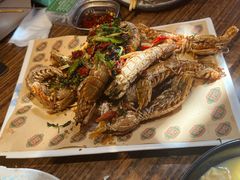-蚝堡海鲜·威海菜·海肠捞饭·烧烤·亚洲吃蚝公司(幸福门店)