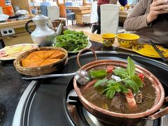 -银同牦牛肉火锅