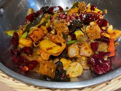 -拿渡麻辣香锅(世茂广场·工三店)