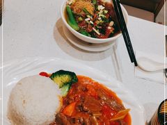 -香港新发烧腊茶餐厅(水围店)