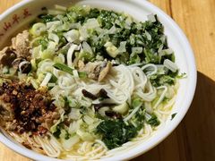 -文山荷鲜居(翠湖店)