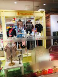 -孩子王(奥克斯广场店)