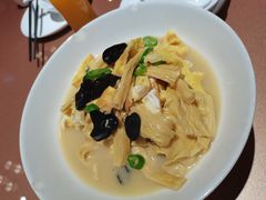 -戈尔登酒店·满堂彩咖啡厅
