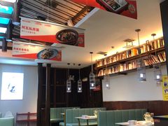 -阿瓦山寨·湘菜现炒·剁椒鱼头王(咸阳总店)