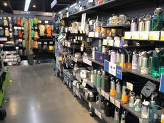 -迪卡侬(西三旗店)