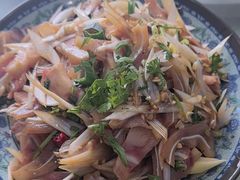 -微山岛春天里酒家