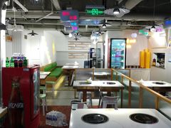 -运气牛自助酱大骨火锅(南京东路店)