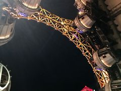-影汇之星8字形摩天轮
