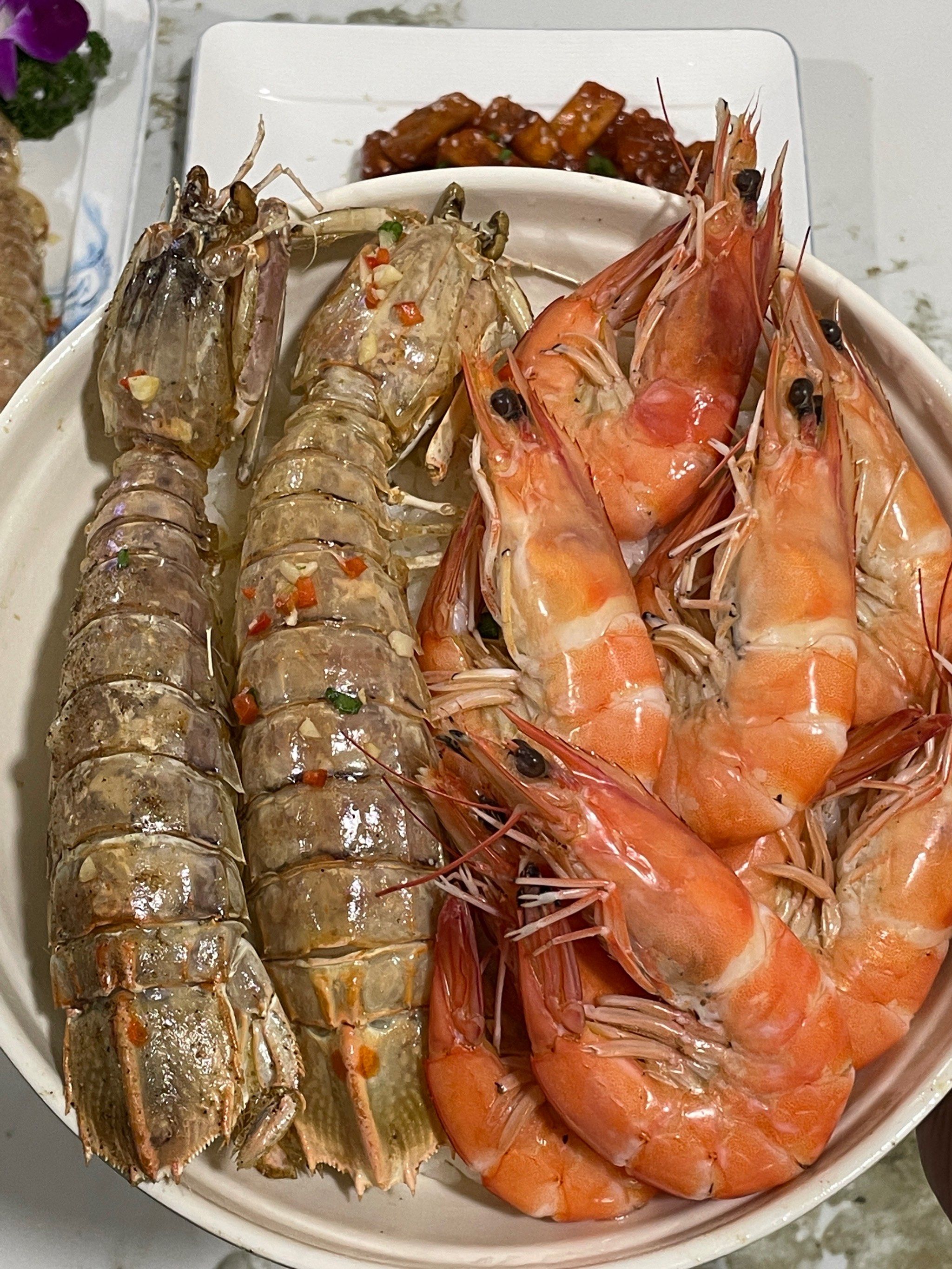 在平潭吃到的超大只的皮皮虾
